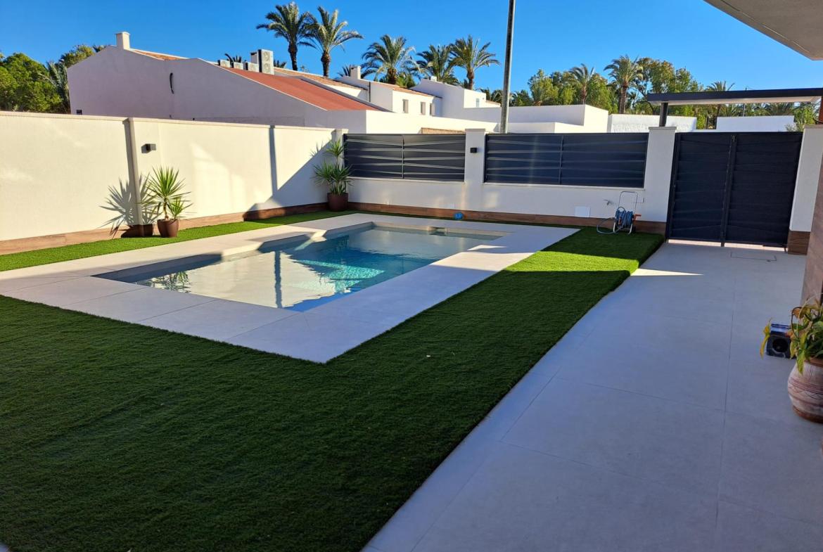 Villa with 3 bedrooms and 2 bathrooms in CATRAL | Ref: SCH-4915