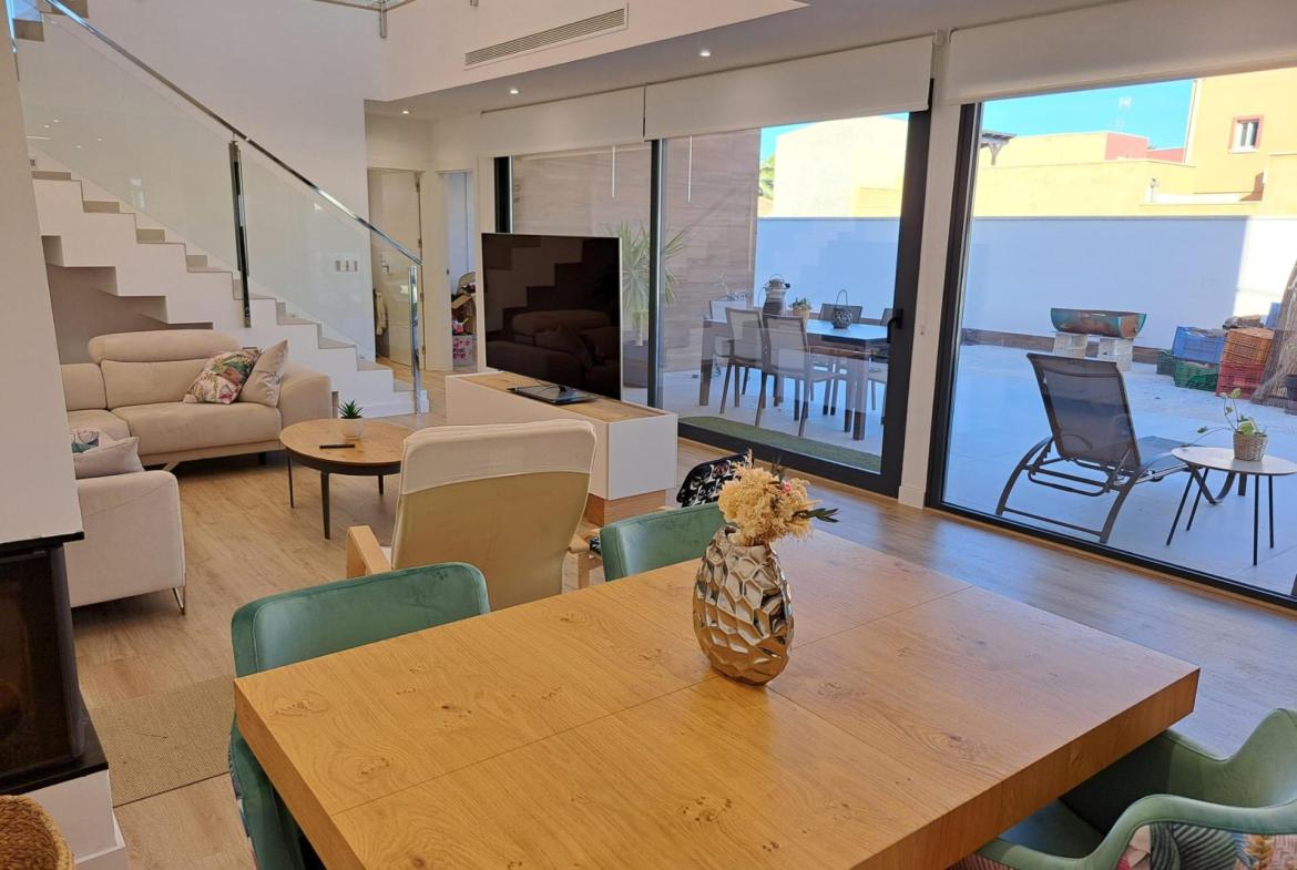 Villa with 3 bedrooms and 2 bathrooms in CATRAL | Ref: SCH-4915