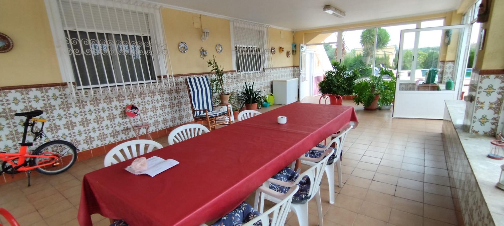 Country house with 4 bedrooms and 2 bathrooms in CREVILLENTE | Ref: SCH-4865