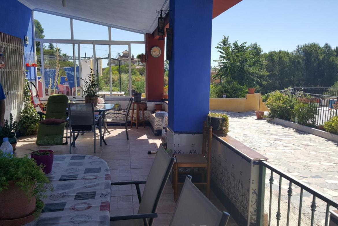 Country house with 5 bedrooms and 2 bathrooms in ALBATERA | Ref: SCH-2886
