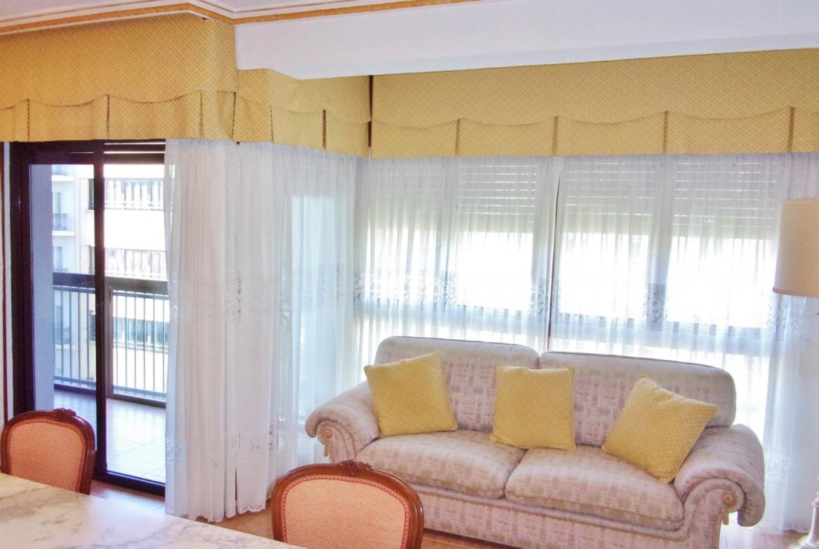 Apartment with 3 bedrooms and 2 bathrooms in ALICANTE | Ref: SCH-4913