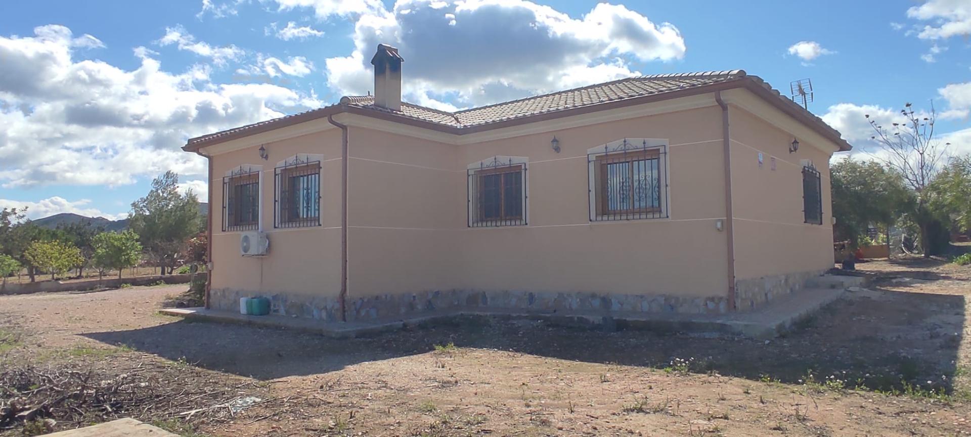 17162841472-3.jpeg Country house with 4 bedrooms and 2 bathrooms in LA ROMANA | Ref: SCH-4851