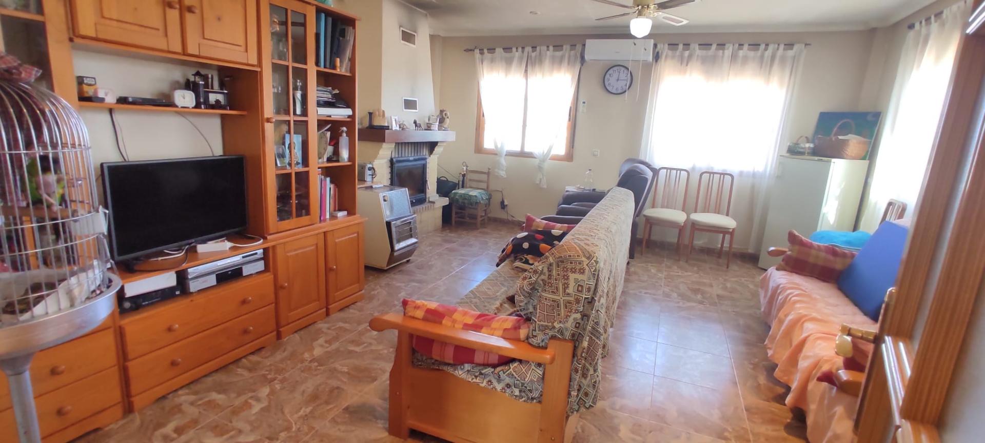 17162841473-4.jpeg Country house with 4 bedrooms and 2 bathrooms in LA ROMANA | Ref: SCH-4851