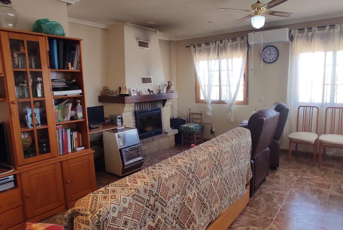 Country house with 4 bedrooms and 2 bathrooms in LA ROMANA | Ref: SCH-4851