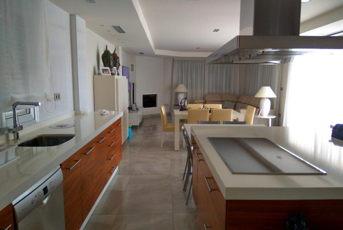 Country house with 5 bedrooms and 4 bathrooms in FORTUNA | Ref: SCH-4154