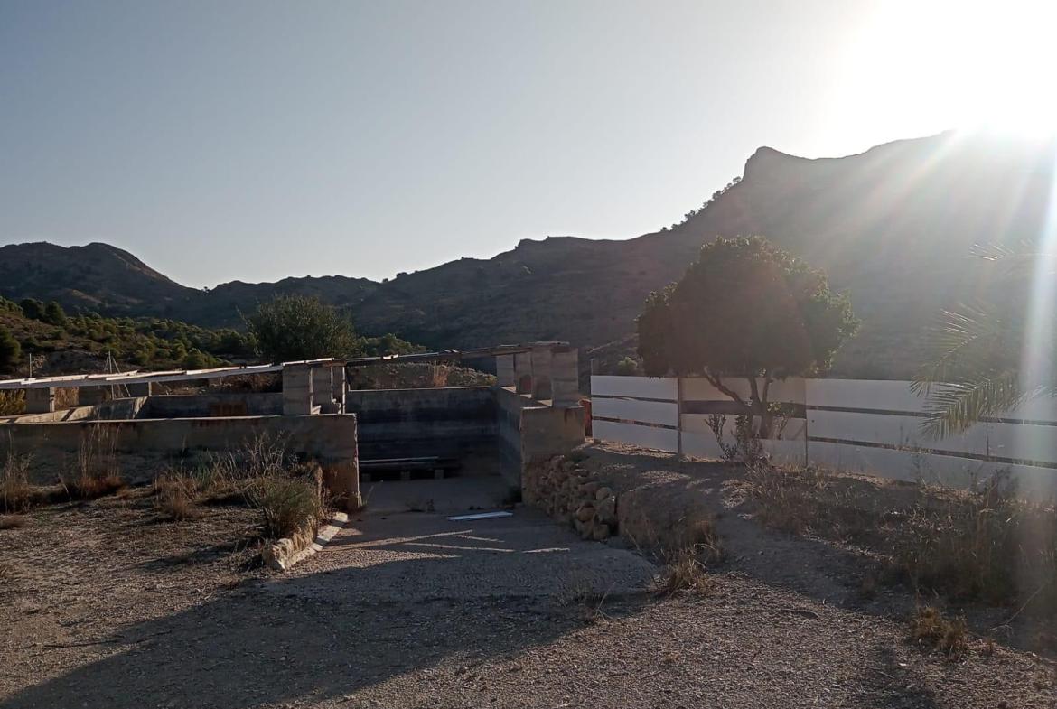 Country house with 3 bedrooms and 1 bathroom in AGOST | Ref: SCH-5051