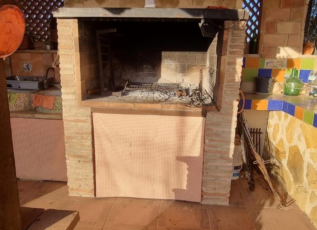 Country house with 5 bedrooms and 3 bathrooms in ORIHUELA | Ref: SCH-5124