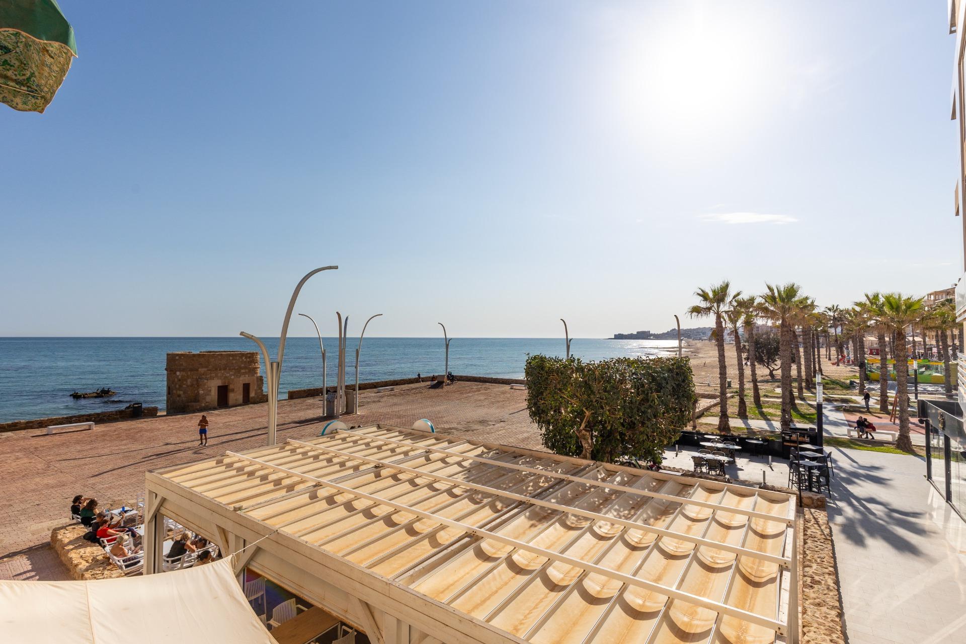 Apartment with 3 bedrooms and 2 bathrooms in LA MATA | Ref: SCH-5130