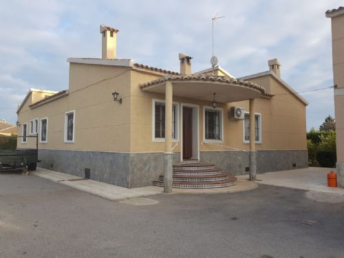 Country house with 10 bedrooms and 6 bathrooms in ELCHE | Ref: SCH-3307