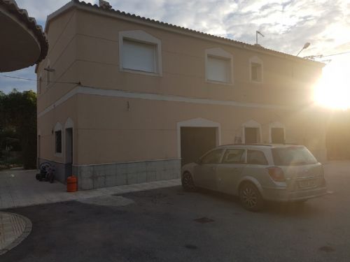 Country house with 10 bedrooms and 6 bathrooms in ELCHE | Ref: SCH-3307
