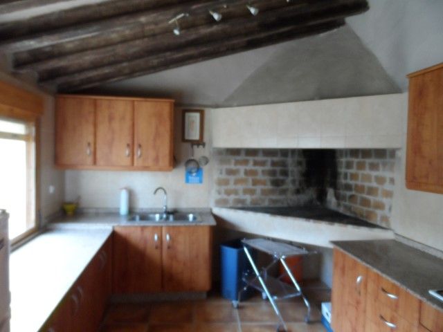 Country house with 3 bedrooms and 1 bathroom in IBI | Ref: SCH-2554