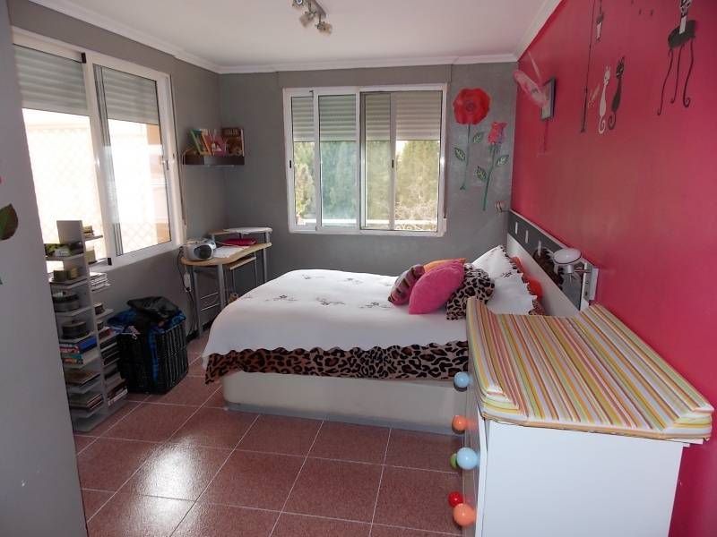 Villa with 5 bedrooms and 5 bathrooms in PETRER | Ref: SCH-4793