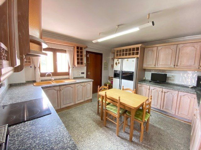 Country house with 4 bedrooms and 2 bathrooms in SAN VICENT DEL RASPEIG | Ref: SCH-4424