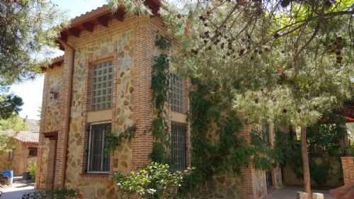 Country house with 5 bedrooms and 5 bathrooms in CREVILLENTE | Ref: SCH-2866