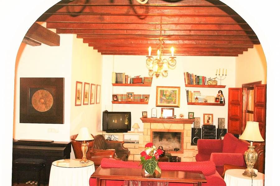 Villa with 7 bedrooms and 4 bathrooms in ALICANTE | Ref: SCH-2484