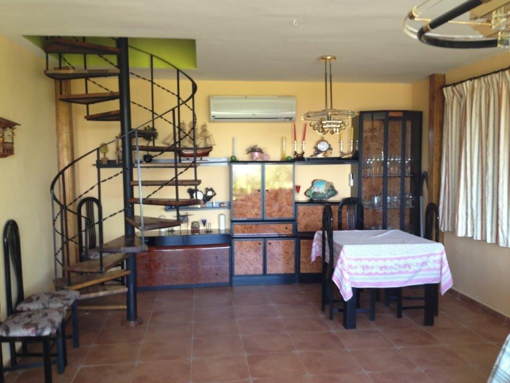 Country house with 2 bedrooms and 1 bathroom in CAZORLA | Ref: SCH-2233