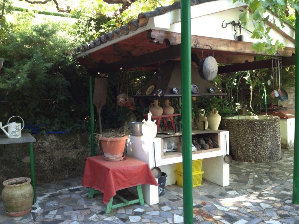 Country house with 2 bedrooms and 1 bathroom in CAZORLA | Ref: SCH-2233