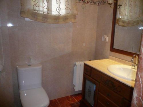 Country house with 4 bedrooms and 2 bathrooms in ELCHE | Ref: SCH-3628