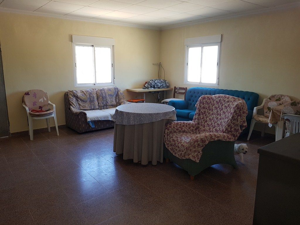 Country house with 3 bedrooms and 1 bathroom in CASTALLA | Ref: SCH-3986