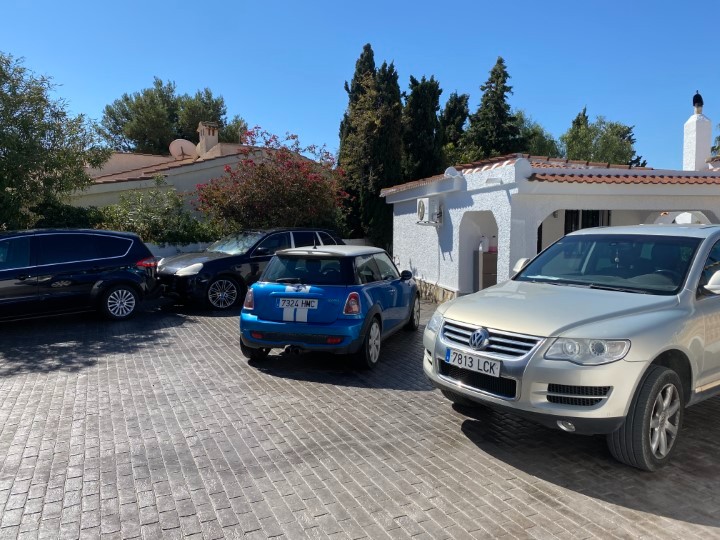 Detached villa with 3 bedrooms and 2 bathrooms in Ciudad Quesada | Ref: VA4675