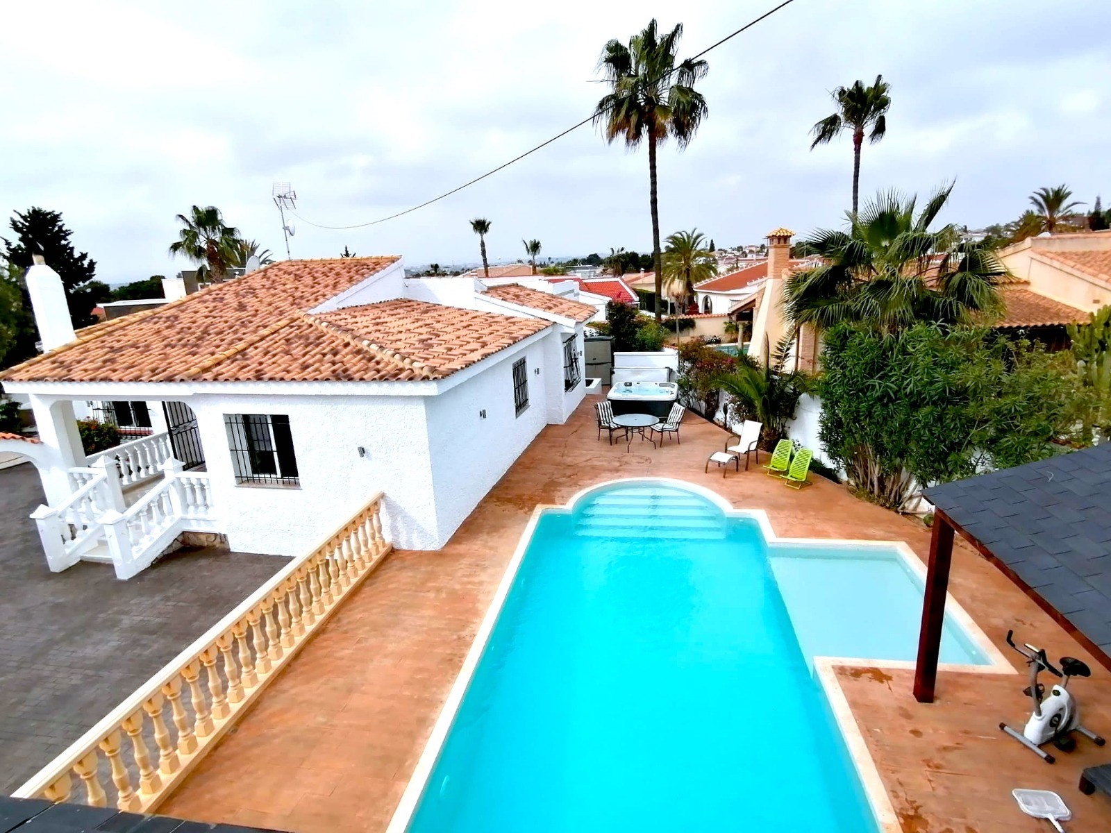 Detached villa with 3 bedrooms and 2 bathrooms in Ciudad Quesada | Ref: VA4675