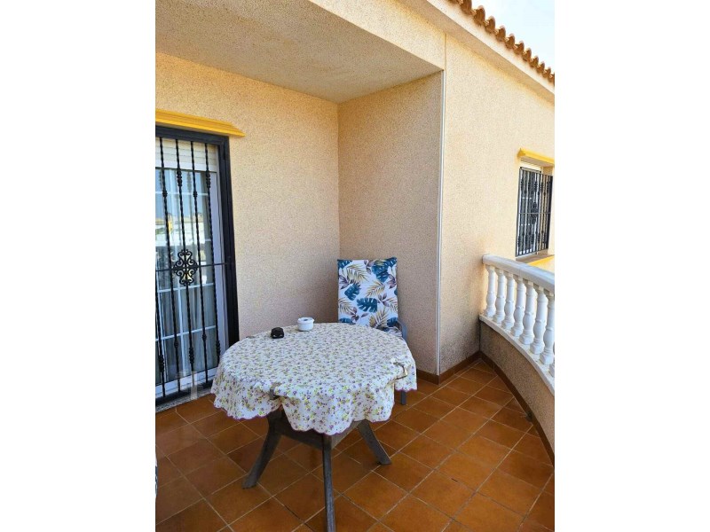 Penthouse with 2 bedrooms and 2 bathrooms in Orihuela Costa | Ref: HS_47