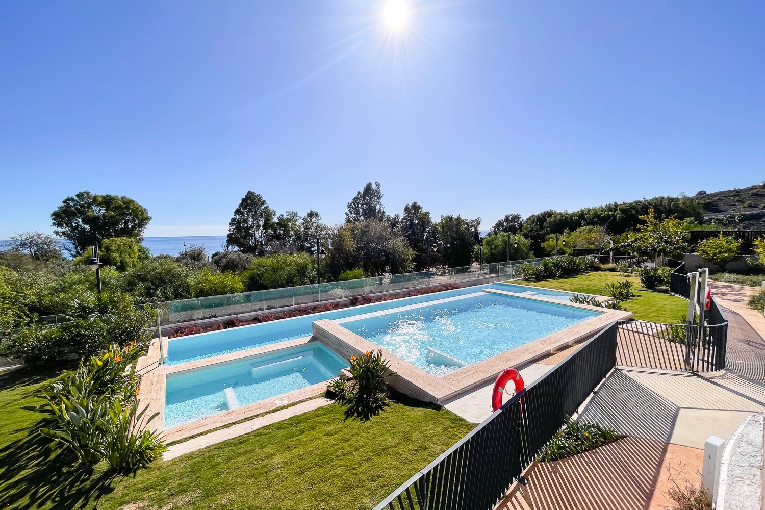 Apartment with 3 bedrooms and 3 bathrooms in Villajoyosa | Ref: A-003340