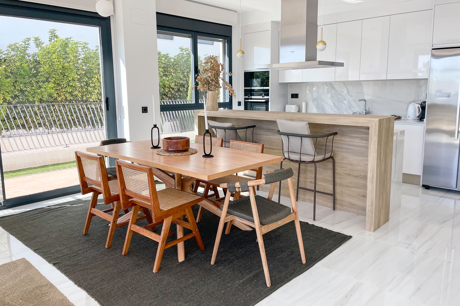 Apartment with 3 bedrooms and 3 bathrooms in Villajoyosa | Ref: A-003340