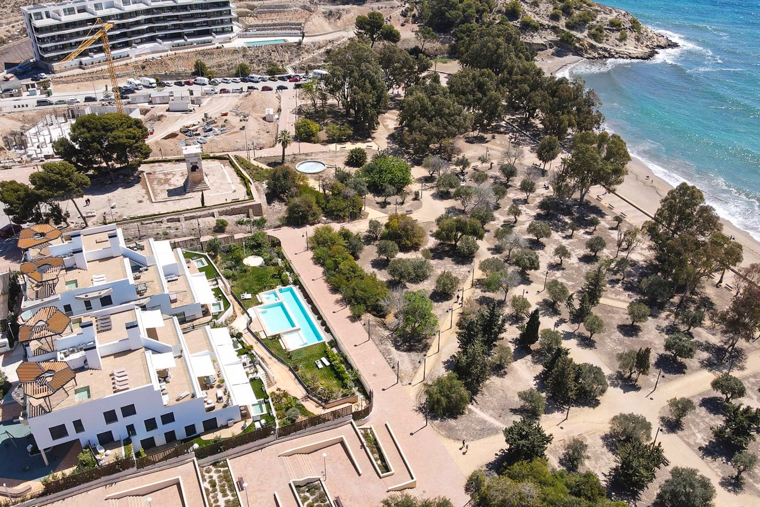 Apartment with 3 bedrooms and 3 bathrooms in Villajoyosa | Ref: A-003340