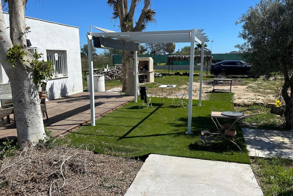 Country house with 1 bedroom and 1 bathroom in formentera del segura  | Ref: SCH-5156