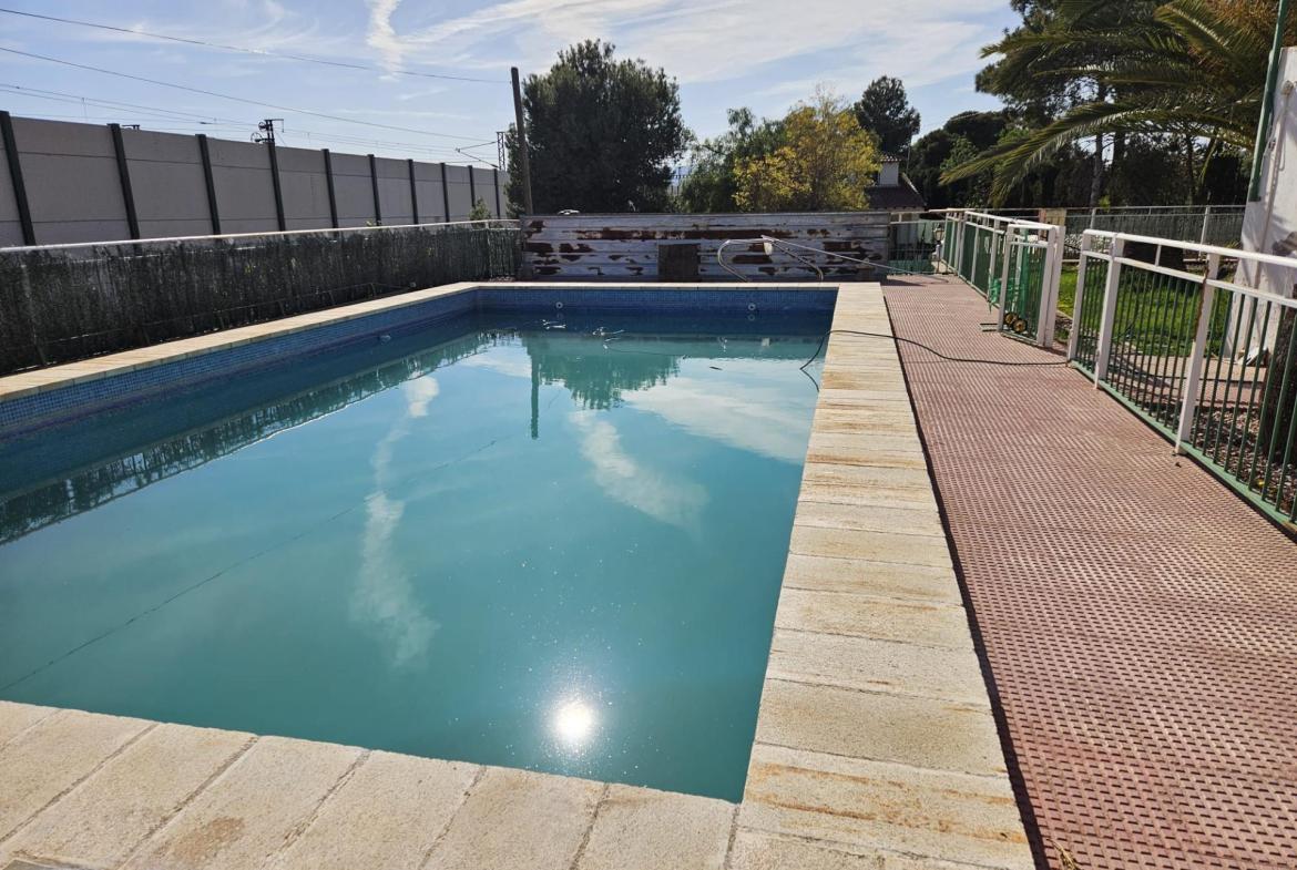 Country house with 7 bedrooms and 3 bathrooms in NOVELDA | Ref: SCH-5161
