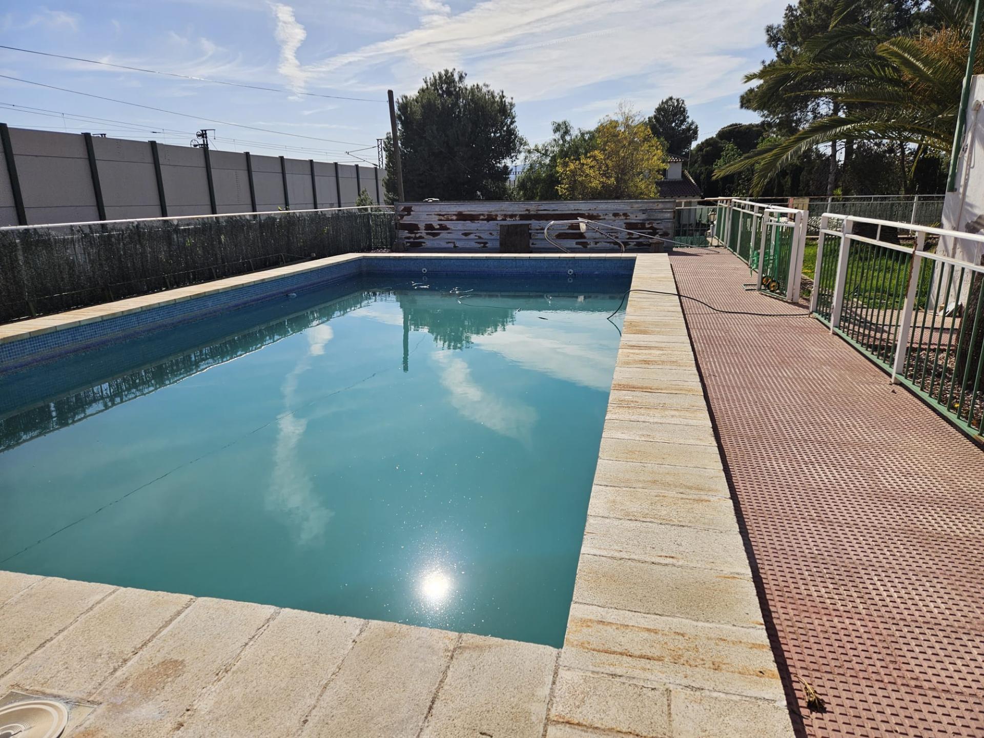 Country house with 7 bedrooms and 3 bathrooms in NOVELDA | Ref: SCH-5161