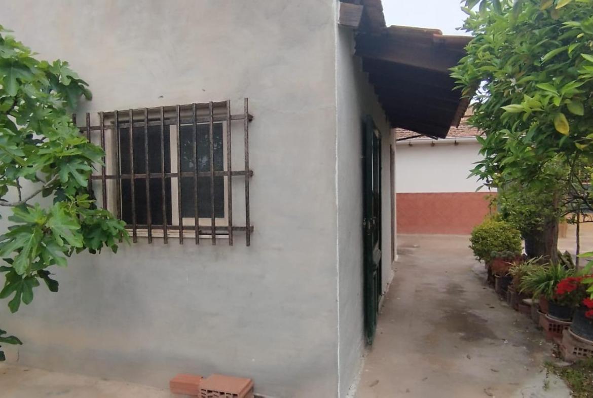 Country house with 4 bedrooms and 2 bathrooms in ELCHE | Ref: SCH-5167