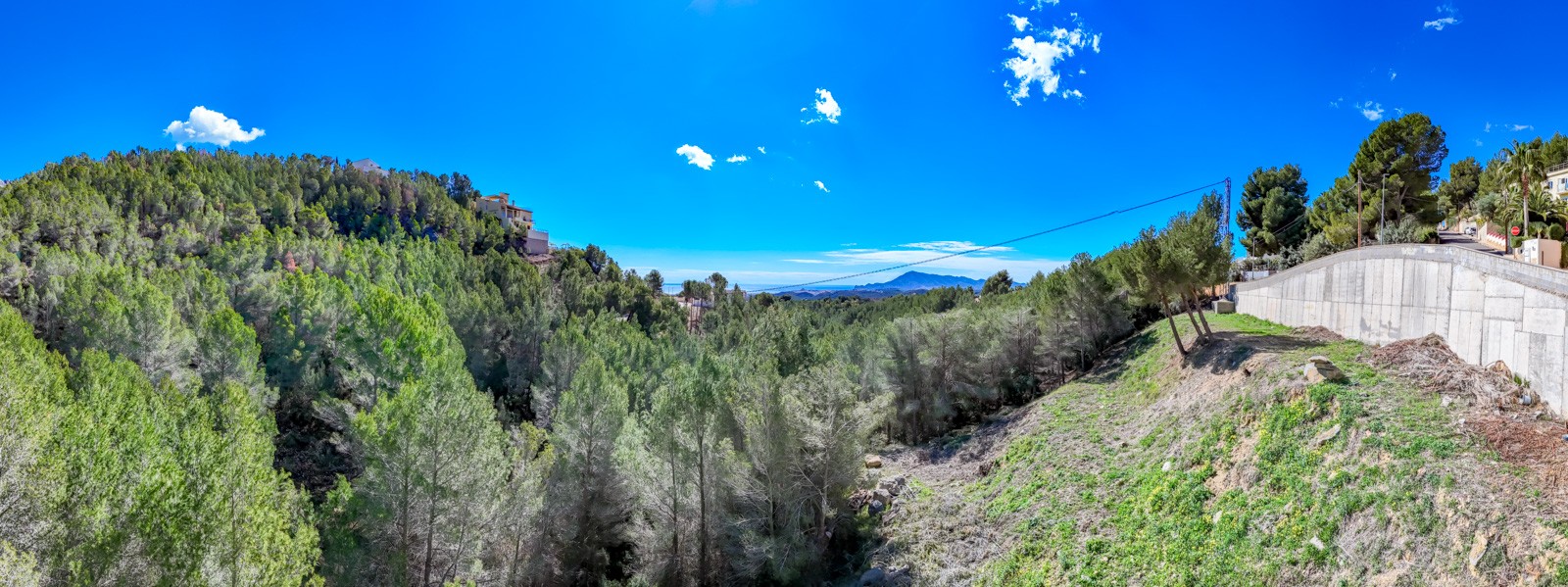 o_1iodea3dv10ftmni16ib6h6169q1m.jpg Plot in Altea