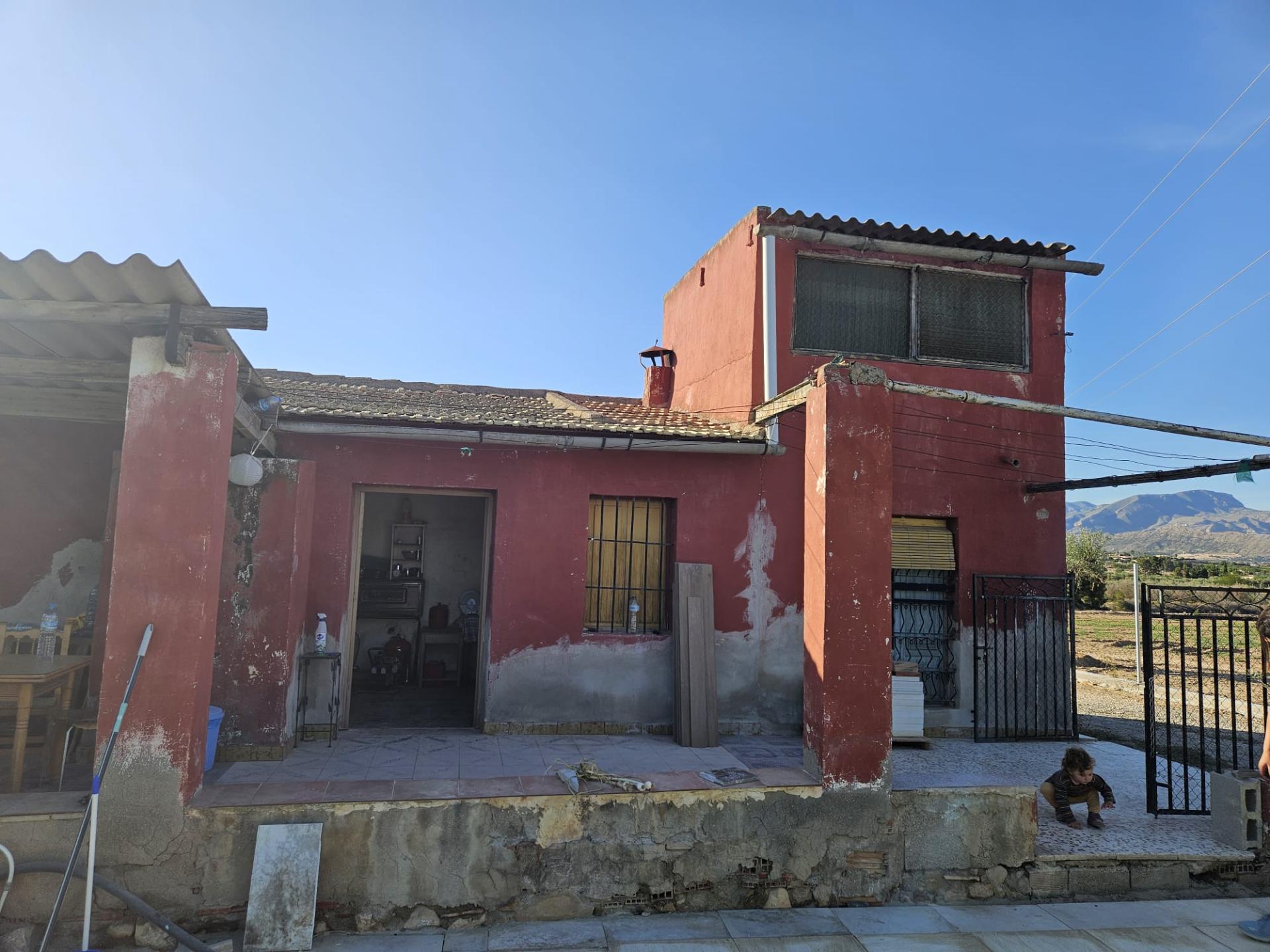 Country house with 2 bedrooms and 1 bathroom in ASPE | Ref: SCH-5180