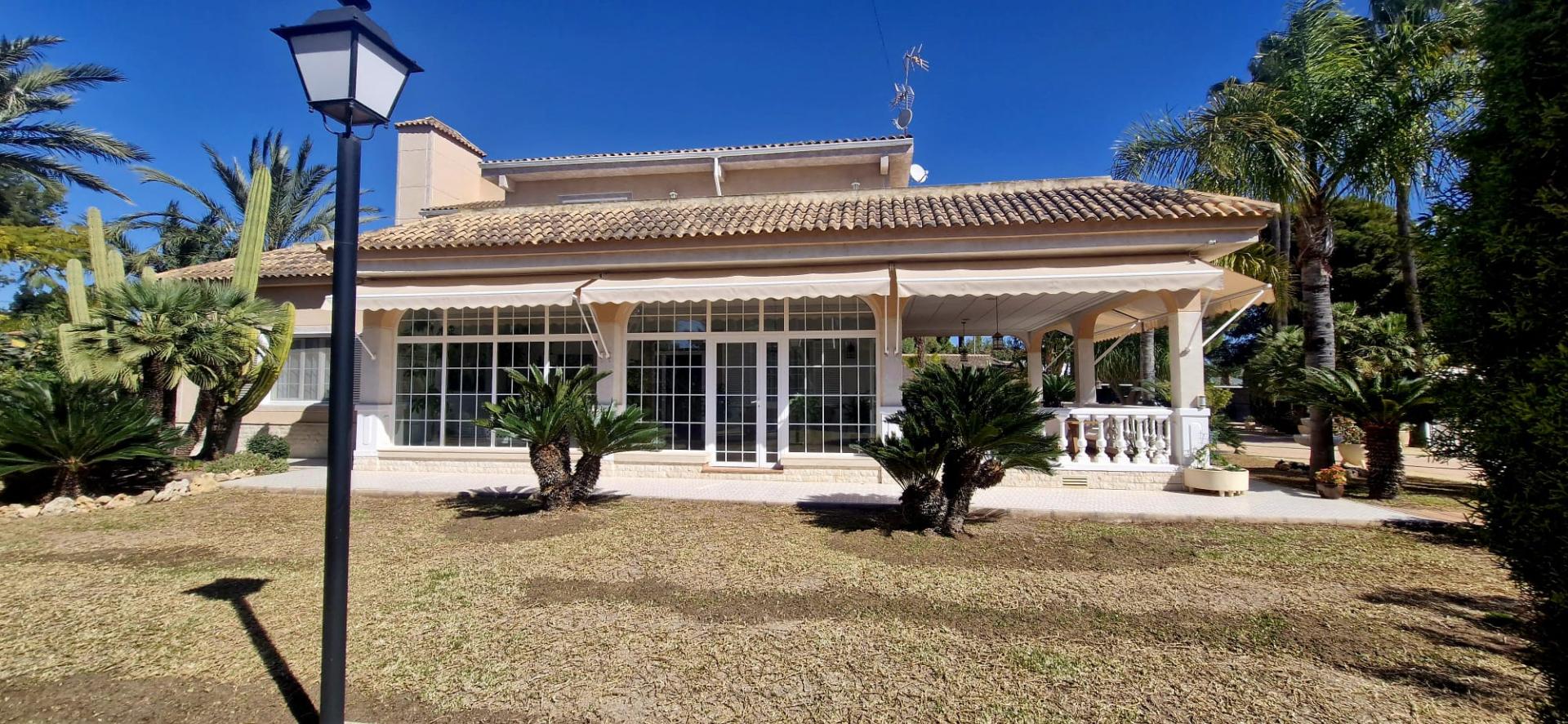 17491385433-4.jpg Country house with 6 bedrooms and 4 bathrooms in ELCHE | Ref: SCH-5193