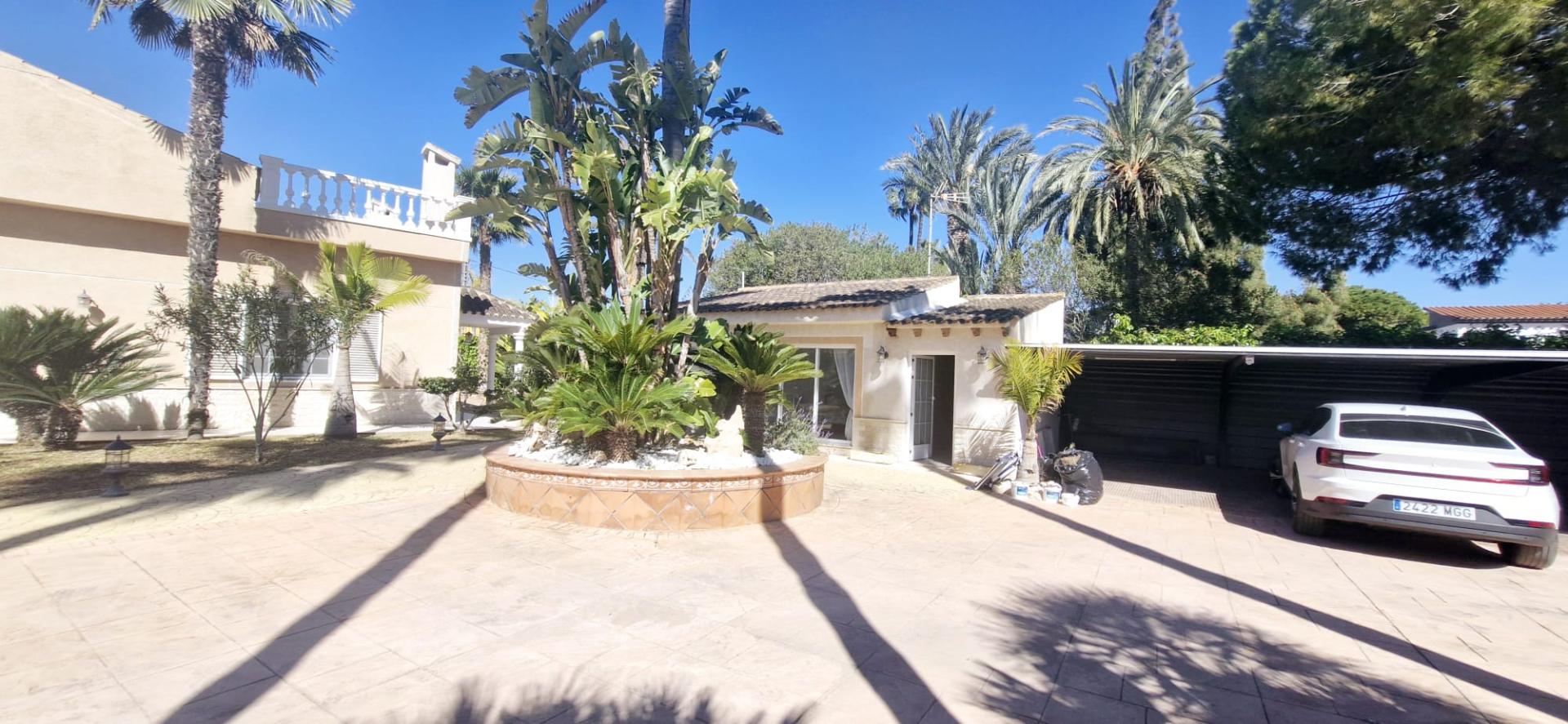 17491385436-7.jpg Country house with 6 bedrooms and 4 bathrooms in ELCHE | Ref: SCH-5193