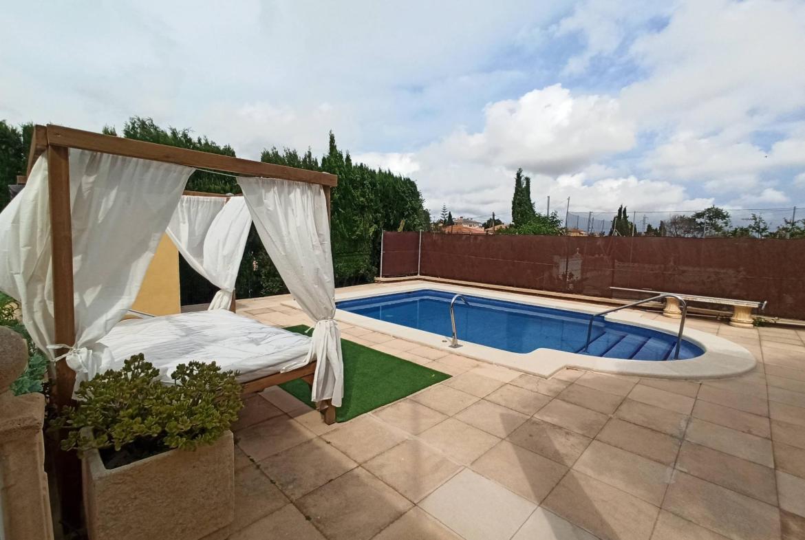 Country house with 6 bedrooms and 3 bathrooms in SAN VICENTE DEL RASPEIG | Ref: SCH-5196