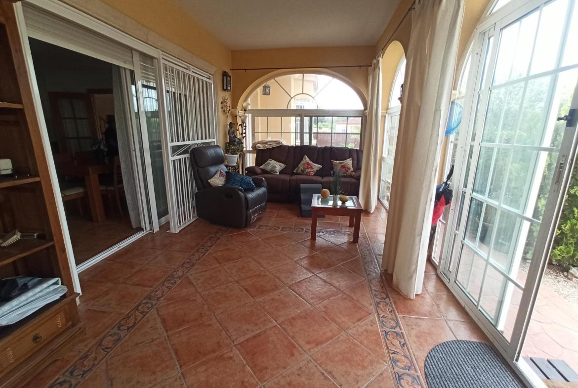 Country house with 6 bedrooms and 3 bathrooms in SAN VICENTE DEL RASPEIG | Ref: SCH-5196
