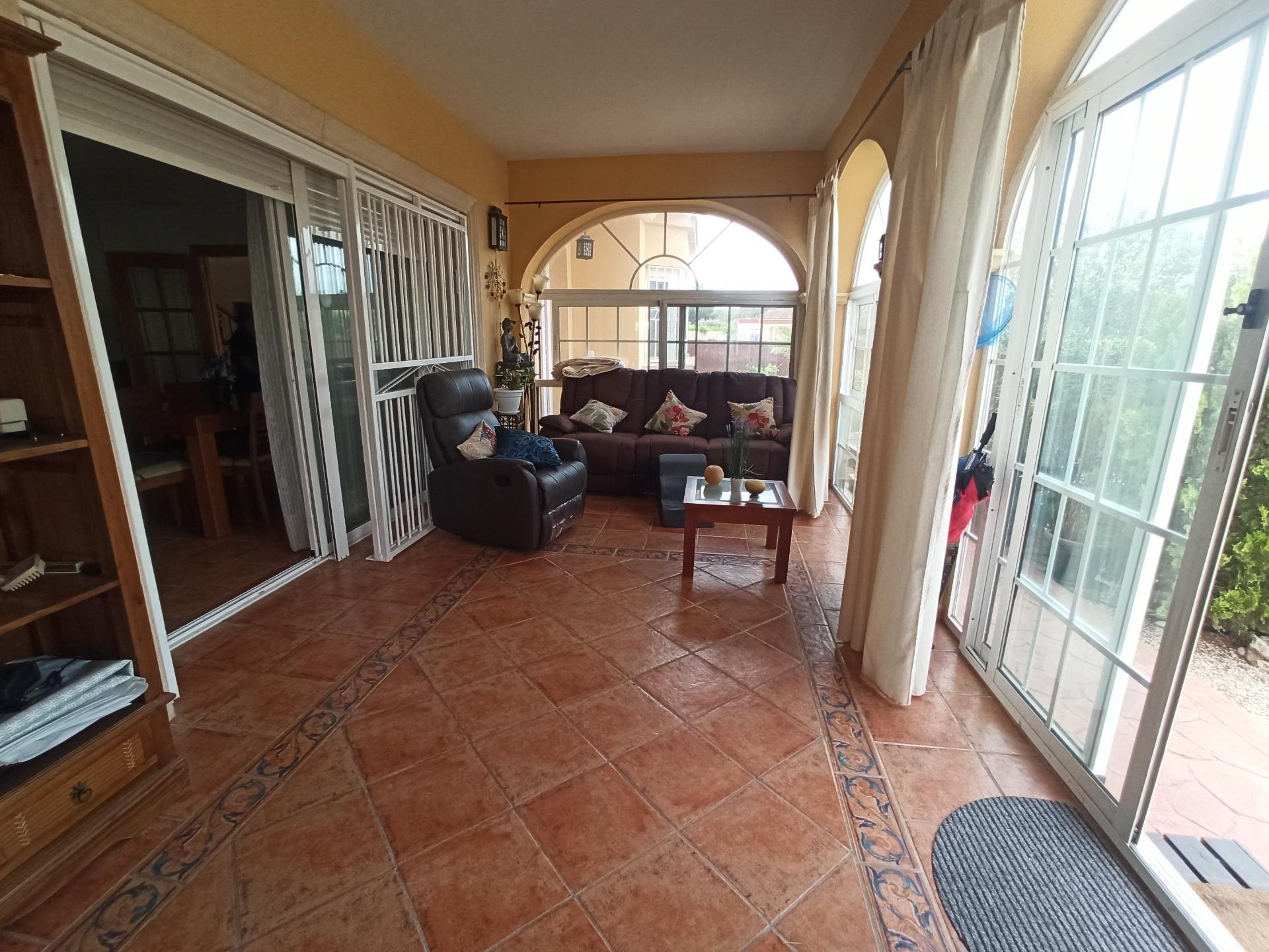 Country house with 6 bedrooms and 3 bathrooms in SAN VICENTE DEL RASPEIG | Ref: SCH-5196