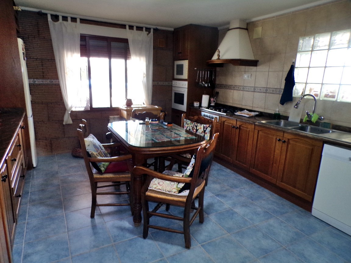 17501810637-6.jpg Country house with 4 bedrooms and 2 bathrooms in CASTALLA | Ref: SCH-5203