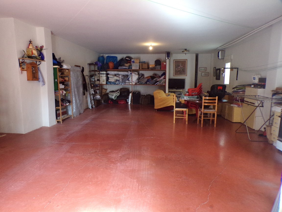 Country house with 3 bedrooms and 3 bathrooms in TIBI | Ref: SCH-5205