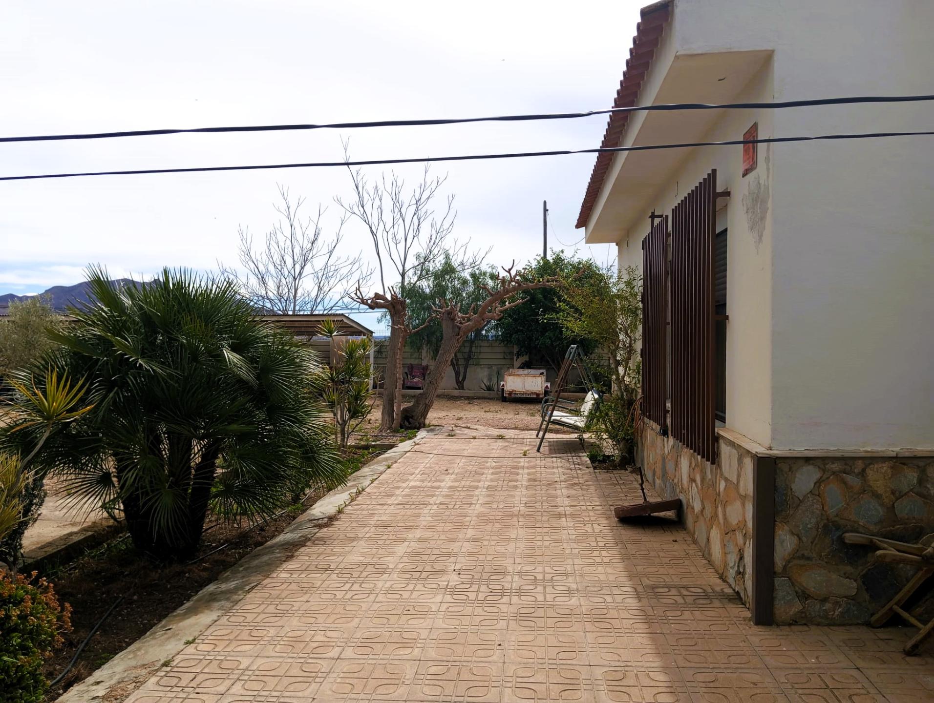 Country house with 3 bedrooms and 1 bathroom in LA MURADA | Ref: SCH-5244