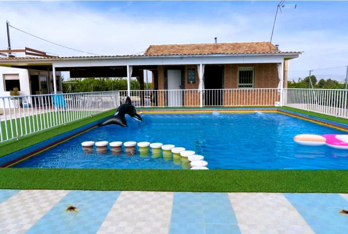 Country house with 4 bedrooms and 2 bathrooms in LA MATANZA | Ref: SCH-5245