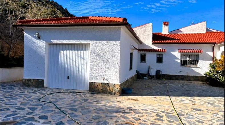 Country house with 6 bedrooms and 3 bathrooms in BENFERRI | Ref: SCH-5247