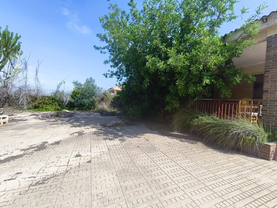 Country house with 3 bedrooms and 1 bathroom in ELCHE | Ref: SCH-5248