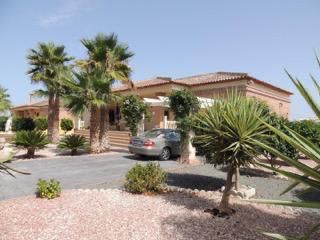 Country house with 2 bedrooms and 2 bathrooms in CATRAL | Ref: SCH-5255