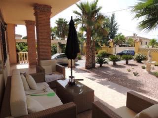 Country house with 2 bedrooms and 2 bathrooms in CATRAL | Ref: SCH-5255