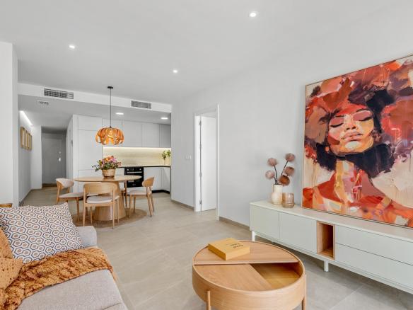 Apartment with 3 bedrooms and 2 bathrooms in Jacarilla | Ref: EA-0113
