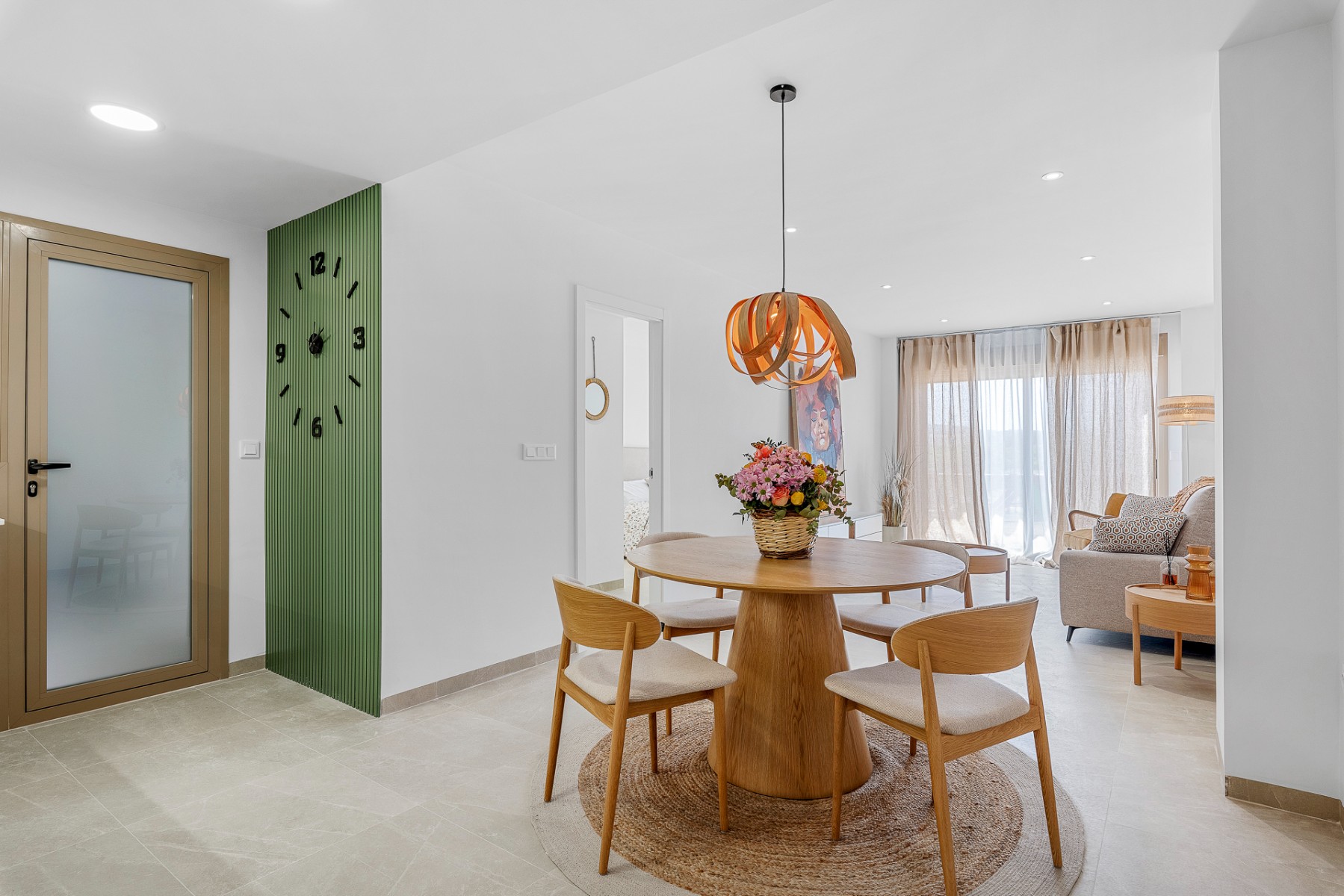 Apartment with 3 bedrooms and 2 bathrooms in Jacarilla | Ref: EA-0202